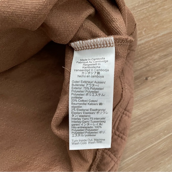 J. Crew Quilted Mockneck Pullover BL249 sz L - Picture 3 of 6